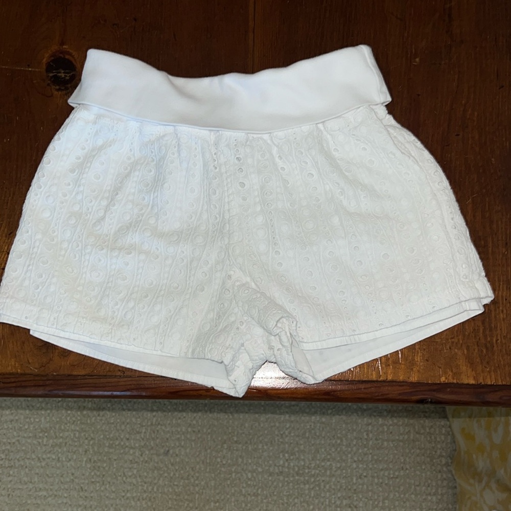 Bella Bliss White Short - Great Condition